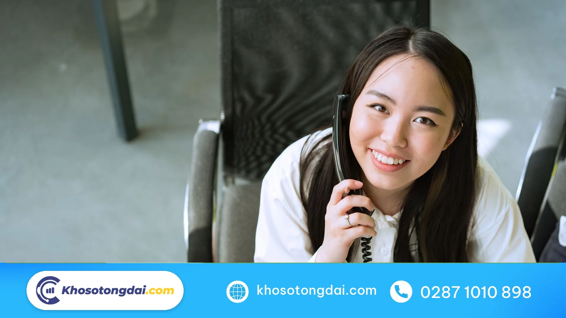 Nhân viên gọi lại khách hàng sau cuộc gọi nhỡ